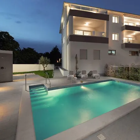 Apartment Viras Luxury Pula
