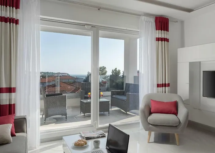 Viras Luxury Lägenhet