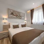 Daire Viras Luxury Pula