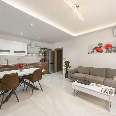 Viras Luxury Lägenhet Pula