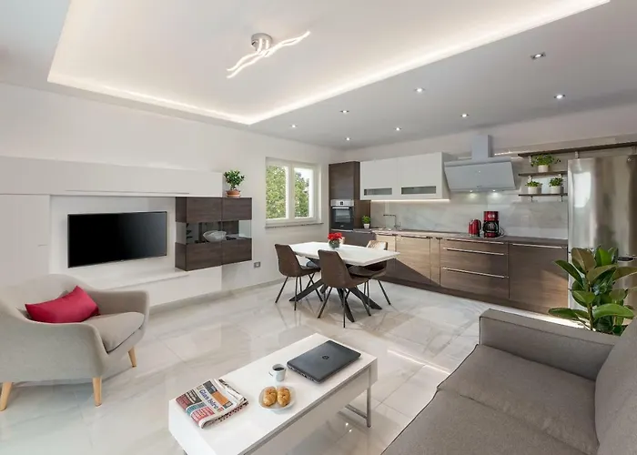 Διαμέρισμα Viras Luxury *